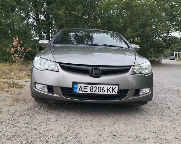Серый Хонда Цивик, объемом двигателя 1.8 л и пробегом 243 тыс. км за 6600 $, фото 10 на Automoto.ua