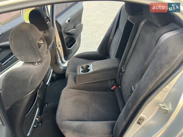 Серый Хонда Цивик, объемом двигателя 1.8 л и пробегом 176 тыс. км за 7999 $, фото 46 на Automoto.ua