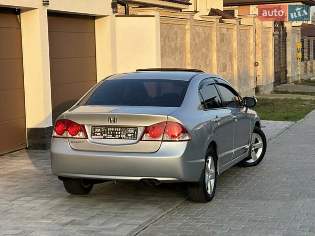 Серый Хонда Цивик, объемом двигателя 1.8 л и пробегом 176 тыс. км за 7999 $, фото 18 на Automoto.ua