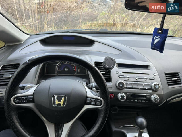 Сірий Хонда Сівік, об'ємом двигуна 1.8 л та пробігом 181 тис. км за 6800 $, фото 15 на Automoto.ua