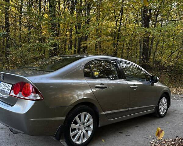 Серый Хонда Цивик, объемом двигателя 1.8 л и пробегом 223 тыс. км за 5700 $, фото 10 на Automoto.ua