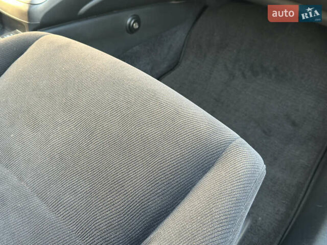 Серый Хонда Цивик, объемом двигателя 1.8 л и пробегом 176 тыс. км за 7999 $, фото 34 на Automoto.ua