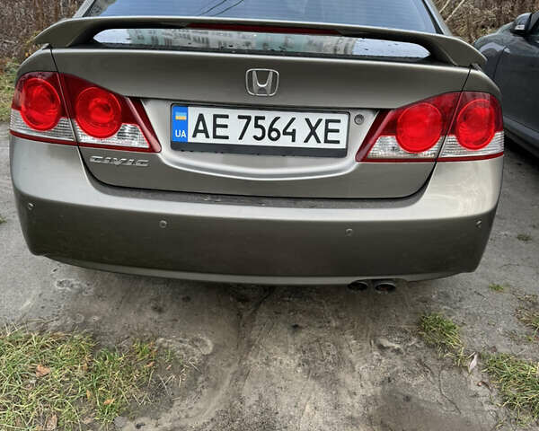 Сірий Хонда Сівік, об'ємом двигуна 1.8 л та пробігом 181 тис. км за 6800 $, фото 8 на Automoto.ua