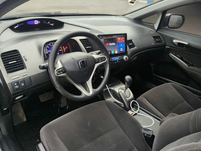 Серый Хонда Цивик, объемом двигателя 1.8 л и пробегом 312 тыс. км за 5700 $, фото 3 на Automoto.ua