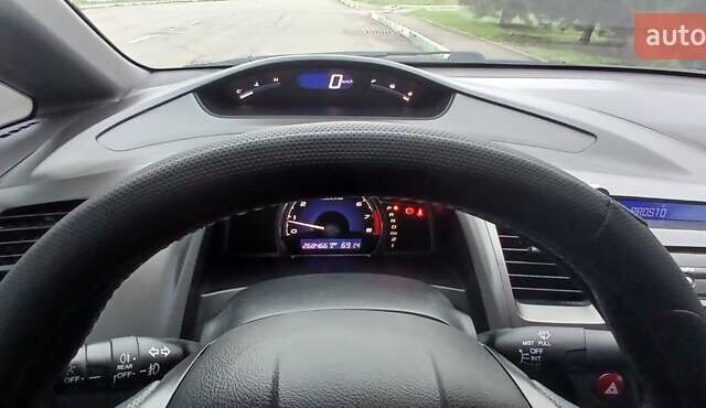 Серый Хонда Цивик, объемом двигателя 1.8 л и пробегом 268 тыс. км за 5800 $, фото 31 на Automoto.ua