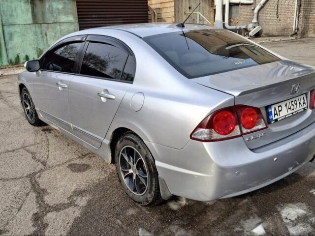 Сірий Хонда Сівік, об'ємом двигуна 1.3 л та пробігом 260 тис. км за 4150 $, фото 5 на Automoto.ua