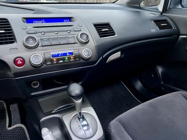 Серый Хонда Цивик, объемом двигателя 1.8 л и пробегом 168 тыс. км за 7650 $, фото 12 на Automoto.ua