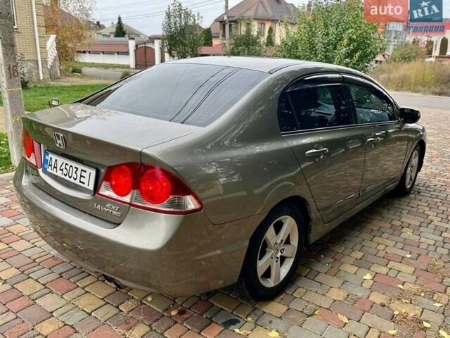 Серый Хонда Цивик, объемом двигателя 1.8 л и пробегом 268 тыс. км за 5800 $, фото 11 на Automoto.ua