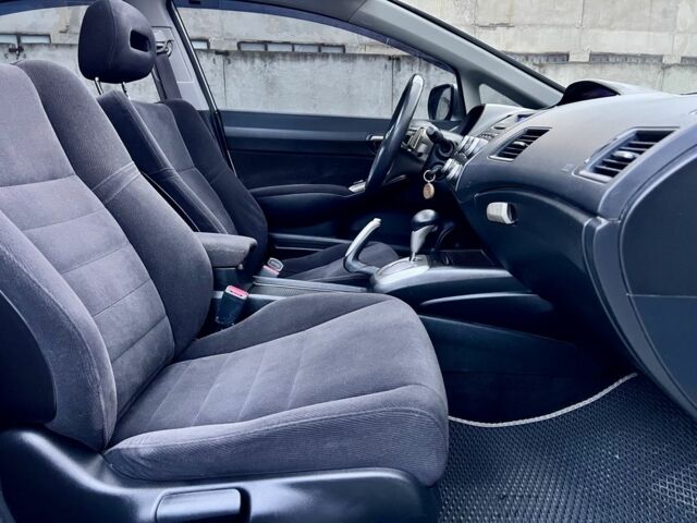 Серый Хонда Цивик, объемом двигателя 1.8 л и пробегом 168 тыс. км за 7650 $, фото 21 на Automoto.ua