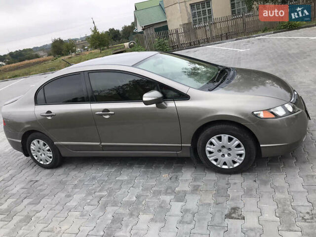 Серый Хонда Цивик, объемом двигателя 1.34 л и пробегом 200 тыс. км за 5700 $, фото 6 на Automoto.ua