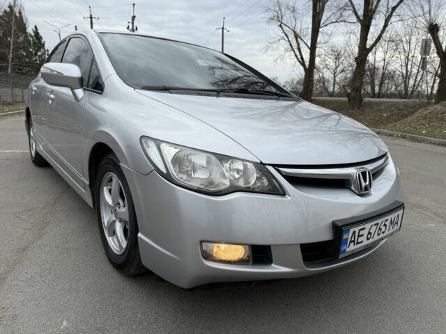 Сірий Хонда Сівік, об'ємом двигуна 1.3 л та пробігом 185 тис. км за 6999 $, фото 9 на Automoto.ua