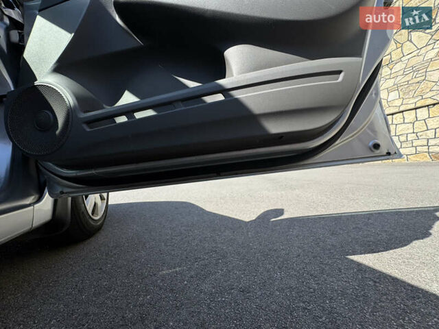 Серый Хонда Цивик, объемом двигателя 1.8 л и пробегом 234 тыс. км за 7300 $, фото 25 на Automoto.ua