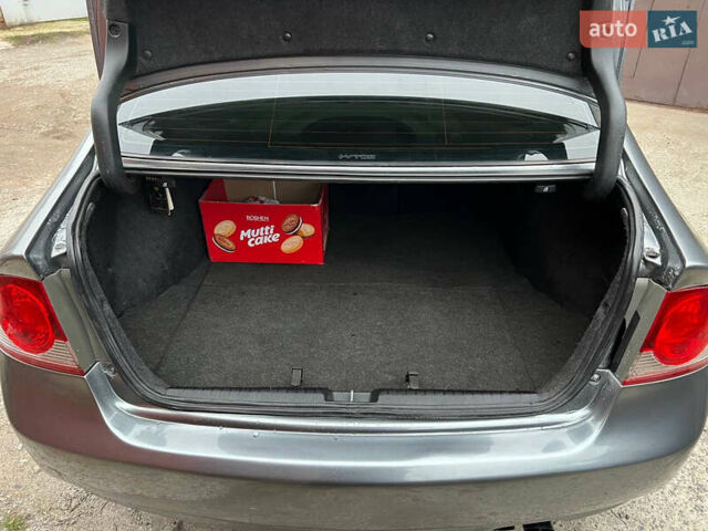 Серый Хонда Цивик, объемом двигателя 1.8 л и пробегом 267 тыс. км за 5700 $, фото 14 на Automoto.ua