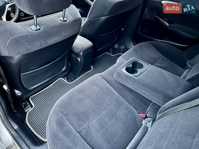 Серый Хонда Цивик, объемом двигателя 1.8 л и пробегом 168 тыс. км за 7650 $, фото 47 на Automoto.ua