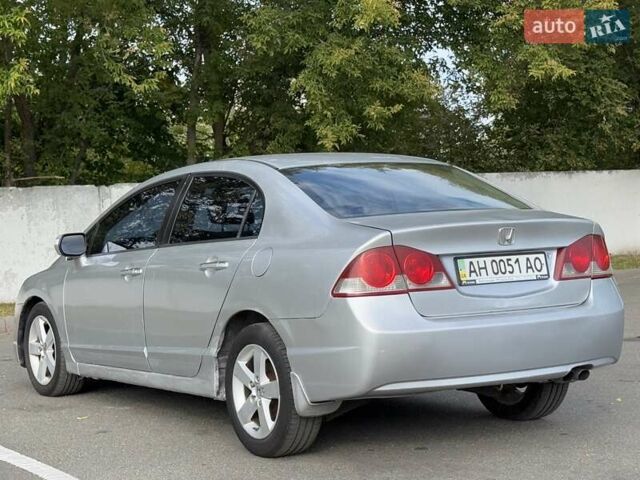 Серый Хонда Цивик, объемом двигателя 1.8 л и пробегом 378 тыс. км за 4900 $, фото 17 на Automoto.ua