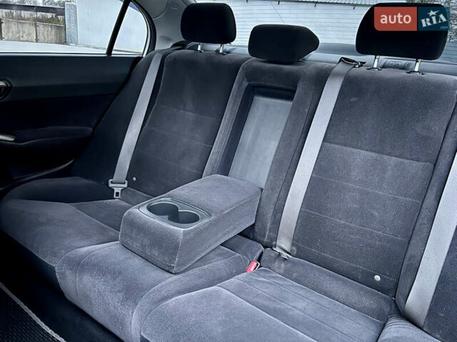 Серый Хонда Цивик, объемом двигателя 1.8 л и пробегом 168 тыс. км за 7650 $, фото 43 на Automoto.ua