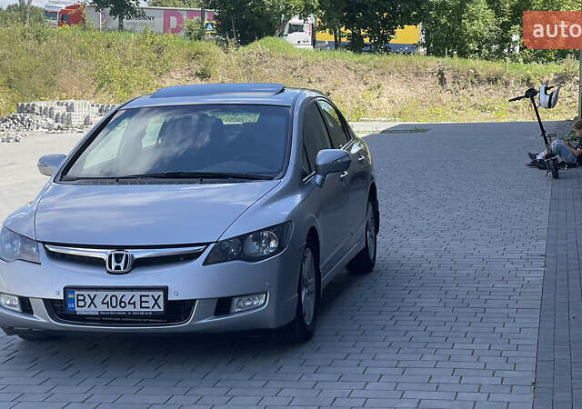 Серый Хонда Цивик, объемом двигателя 1.8 л и пробегом 345 тыс. км за 6500 $, фото 8 на Automoto.ua