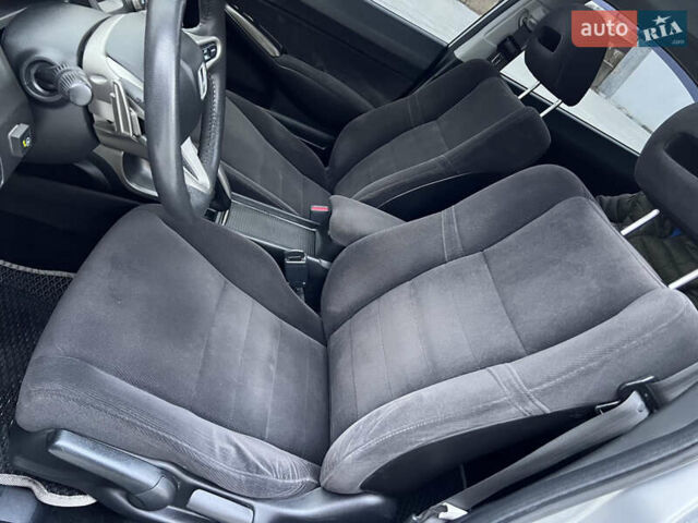Серый Хонда Цивик, объемом двигателя 1.8 л и пробегом 168 тыс. км за 7650 $, фото 36 на Automoto.ua