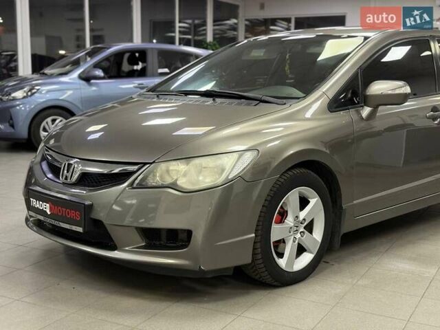 Сірий Хонда Сівік, об'ємом двигуна 1.8 л та пробігом 269 тис. км за 6190 $, фото 2 на Automoto.ua