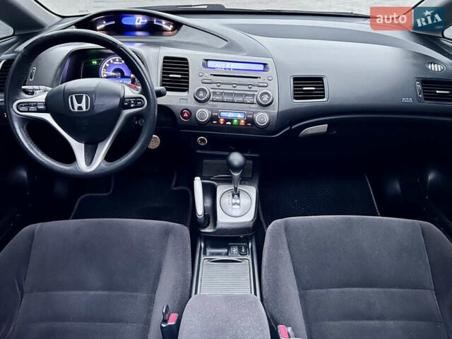 Серый Хонда Цивик, объемом двигателя 1.8 л и пробегом 168 тыс. км за 7650 $, фото 65 на Automoto.ua