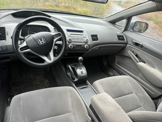 Сірий Хонда Сівік, об'ємом двигуна 1.8 л та пробігом 309 тис. км за 2650 $, фото 9 на Automoto.ua