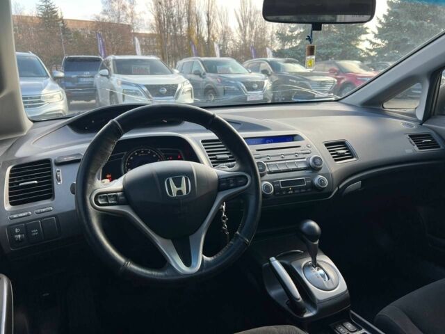 Серый Хонда Цивик, объемом двигателя 1.8 л и пробегом 339 тыс. км за 6400 $, фото 9 на Automoto.ua