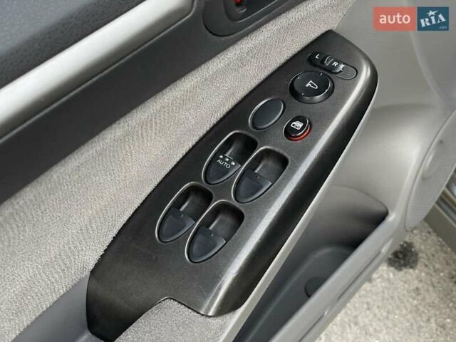 Серый Хонда Цивик, объемом двигателя 1.8 л и пробегом 229 тыс. км за 5990 $, фото 22 на Automoto.ua