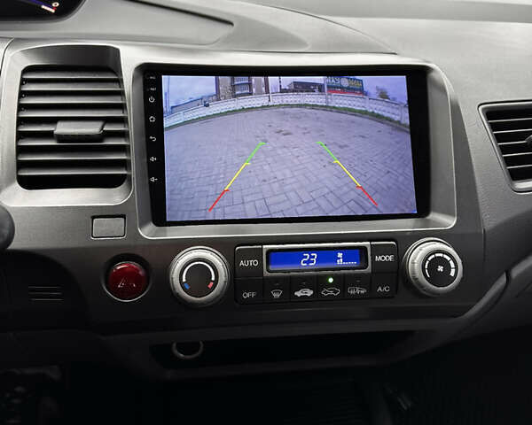 Серый Хонда Цивик, объемом двигателя 1.8 л и пробегом 250 тыс. км за 5700 $, фото 25 на Automoto.ua