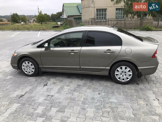 Серый Хонда Цивик, объемом двигателя 1.34 л и пробегом 200 тыс. км за 5700 $, фото 1 на Automoto.ua