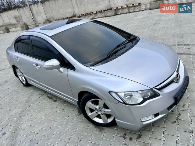 Серый Хонда Цивик, объемом двигателя 1.8 л и пробегом 168 тыс. км за 7650 $, фото 11 на Automoto.ua