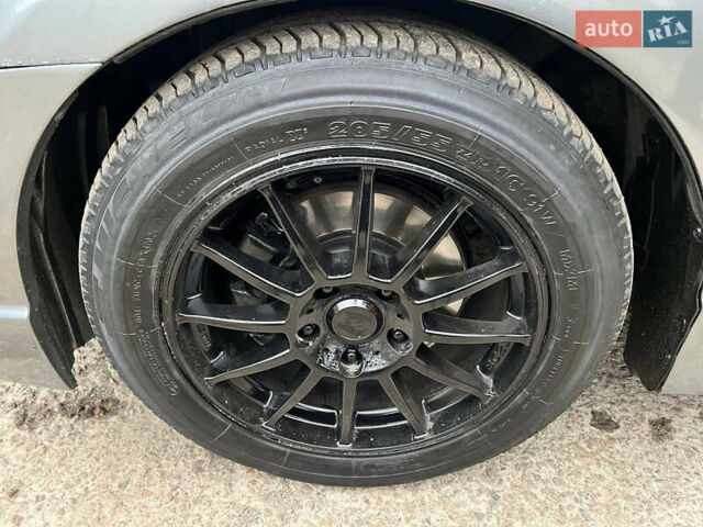 Серый Хонда Цивик, объемом двигателя 1.8 л и пробегом 267 тыс. км за 5700 $, фото 15 на Automoto.ua