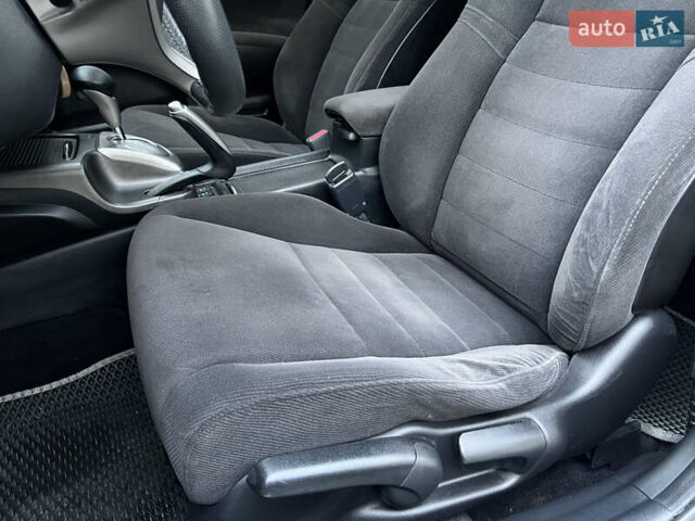 Серый Хонда Цивик, объемом двигателя 1.8 л и пробегом 168 тыс. км за 7650 $, фото 35 на Automoto.ua