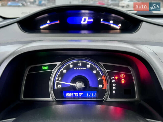 Серый Хонда Цивик, объемом двигателя 1.8 л и пробегом 168 тыс. км за 7650 $, фото 27 на Automoto.ua