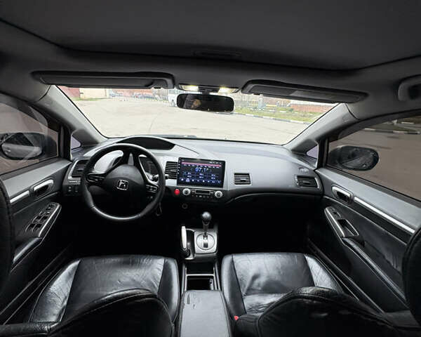 Серый Хонда Цивик, объемом двигателя 1.8 л и пробегом 230 тыс. км за 6300 $, фото 3 на Automoto.ua