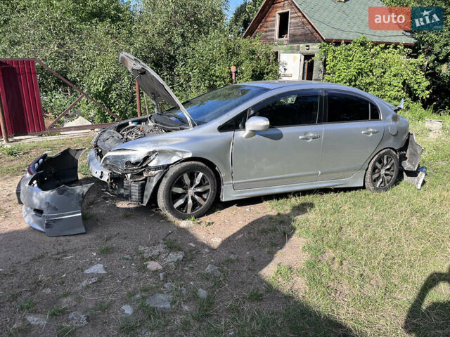 Сірий Хонда Сівік, об'ємом двигуна 1.8 л та пробігом 193 тис. км за 2000 $, фото 7 на Automoto.ua