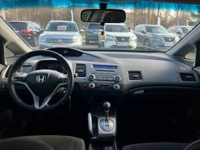 Серый Хонда Цивик, объемом двигателя 1.8 л и пробегом 339 тыс. км за 6400 $, фото 12 на Automoto.ua