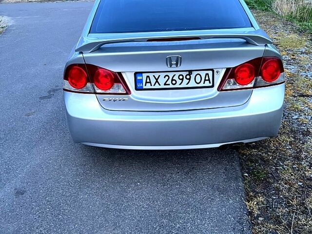 Сірий Хонда Сівік, об'ємом двигуна 1.8 л та пробігом 150 тис. км за 6100 $, фото 2 на Automoto.ua