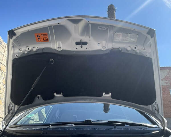 Серый Хонда Цивик, объемом двигателя 1.8 л и пробегом 234 тыс. км за 7300 $, фото 6 на Automoto.ua