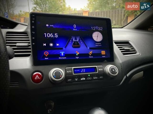 Сірий Хонда Сівік, об'ємом двигуна 1.4 л та пробігом 155 тис. км за 7500 $, фото 19 на Automoto.ua