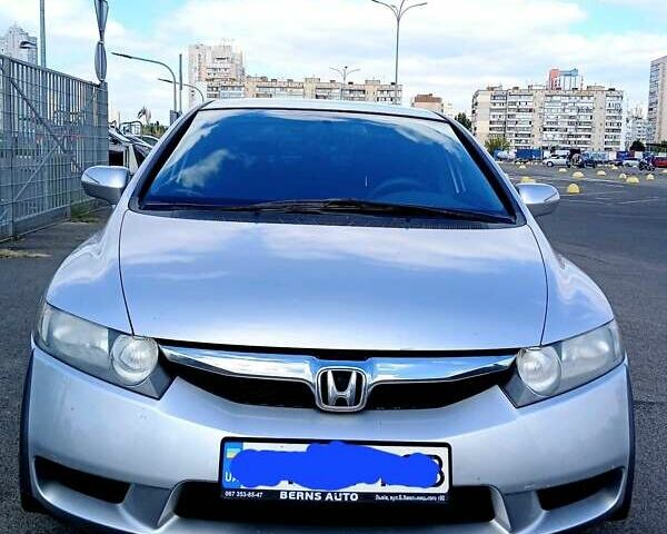 Сірий Хонда Сівік, об'ємом двигуна 1.34 л та пробігом 247 тис. км за 7000 $, фото 2 на Automoto.ua