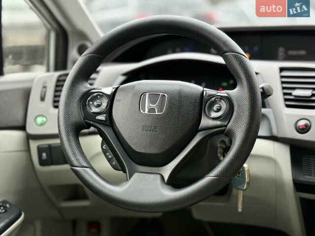 Серый Хонда Цивик, объемом двигателя 1.5 л и пробегом 239 тыс. км за 7900 $, фото 42 на Automoto.ua