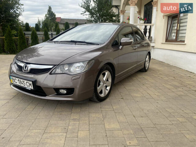 Серый Хонда Цивик, объемом двигателя 1.8 л и пробегом 187 тыс. км за 7999 $, фото 10 на Automoto.ua