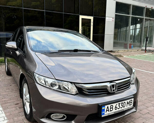 Хонда Цивик 2012 в Виннице на Automoto.ua Серый Хонда Цивик, объемом двигателя 1.8 л и пробегом 144 тыс. км за 12500 $, фото 6 на Automoto.ua