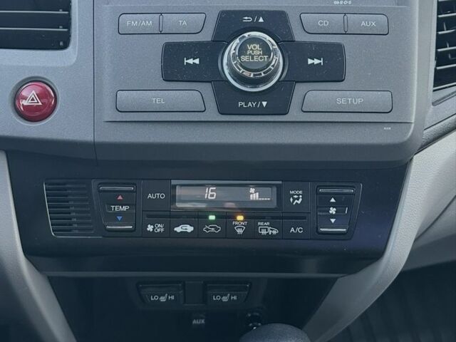 Серый Хонда Цивик, объемом двигателя 1.8 л и пробегом 225 тыс. км за 9200 $, фото 13 на Automoto.ua