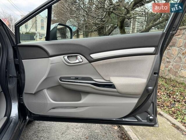 Серый Хонда Цивик, объемом двигателя 1.8 л и пробегом 94 тыс. км за 11900 $, фото 37 на Automoto.ua