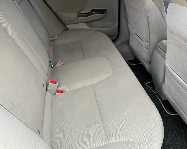 Серый Хонда Цивик, объемом двигателя 1.8 л и пробегом 165 тыс. км за 12500 $, фото 19 на Automoto.ua