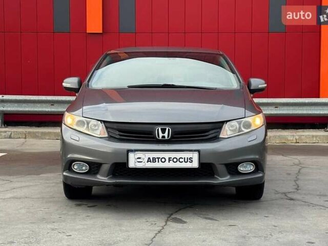 Хонда Цивик 2012 в Киеве на Automoto.ua Серый Хонда Цивик, объемом двигателя 1.8 л и пробегом 274 тыс. км за 8690 $, фото 2 на Automoto.ua