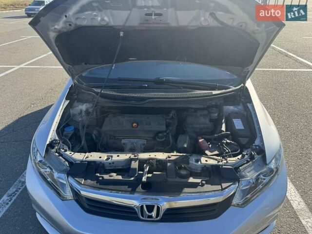 Серый Хонда Цивик, объемом двигателя 1.8 л и пробегом 151 тыс. км за 10000 $, фото 11 на Automoto.ua