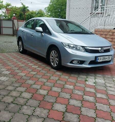 Серый Хонда Цивик, объемом двигателя 1.8 л и пробегом 296 тыс. км за 8300 $, фото 13 на Automoto.ua