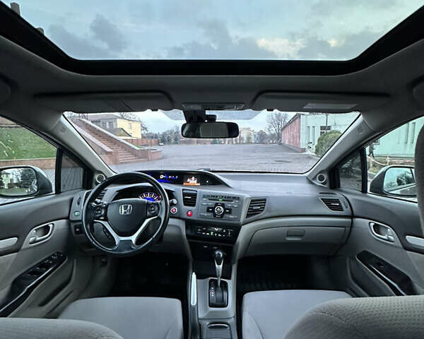 Серый Хонда Цивик, объемом двигателя 1.8 л и пробегом 226 тыс. км за 9500 $, фото 32 на Automoto.ua